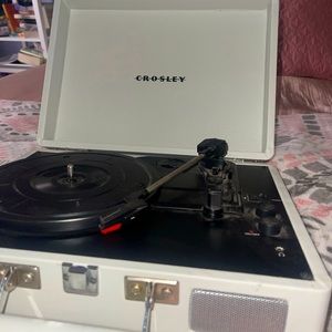 crosley record player
